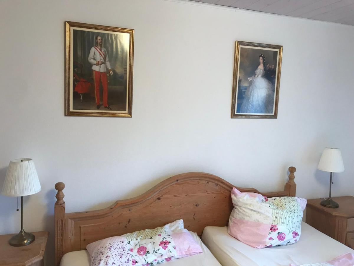 Cosy Apartment Bad Ischl In Quiet Residential Area - Newly Renovated Extérieur photo
