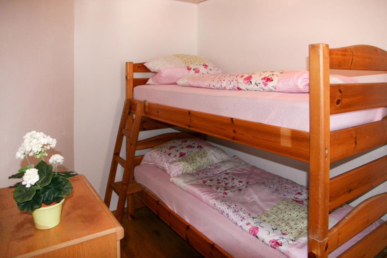 Cosy Apartment Bad Ischl In Quiet Residential Area - Newly Renovated Extérieur photo