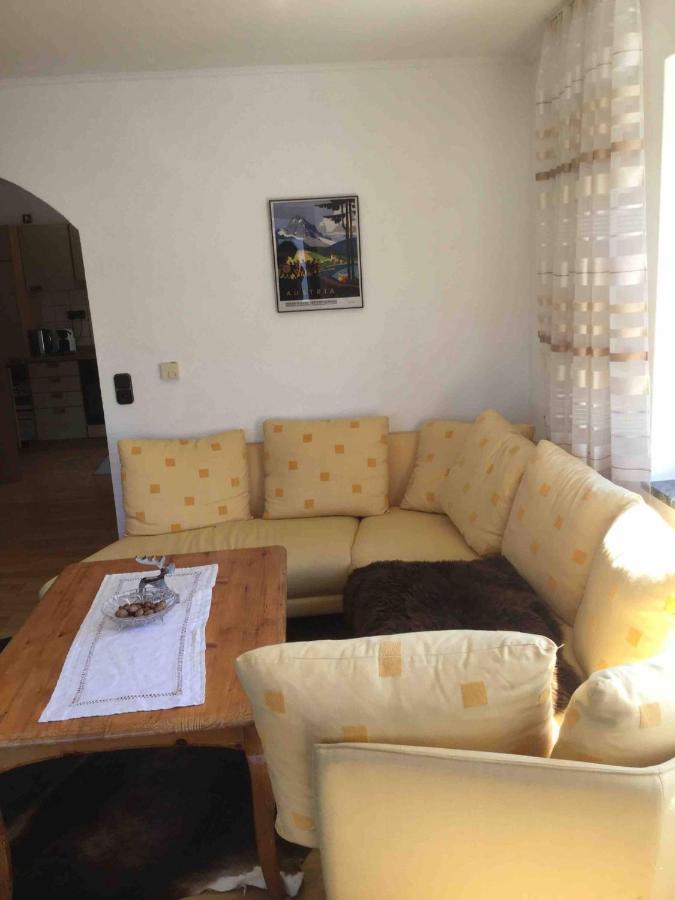Cosy Apartment Bad Ischl In Quiet Residential Area - Newly Renovated Extérieur photo