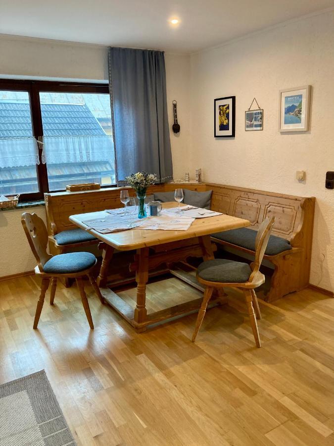 Cosy Apartment Bad Ischl In Quiet Residential Area - Newly Renovated Extérieur photo